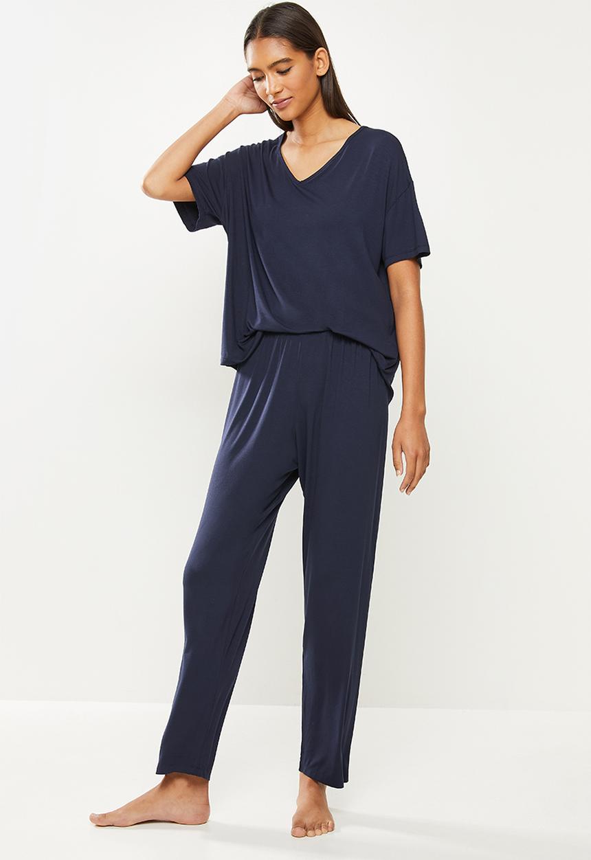 Superbalist - V-neck sleep top & pants set - navy
