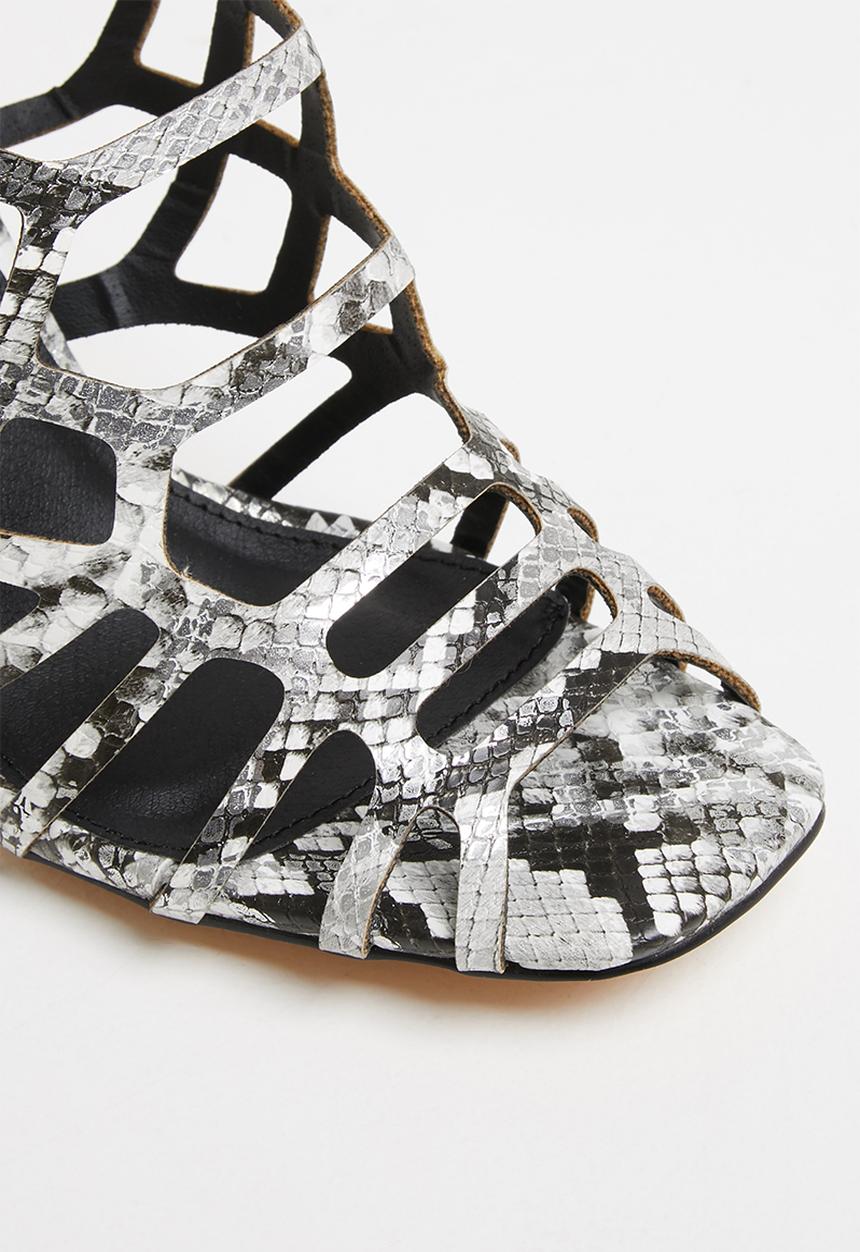 Madison® - Bronte laser cut block heel - white & black