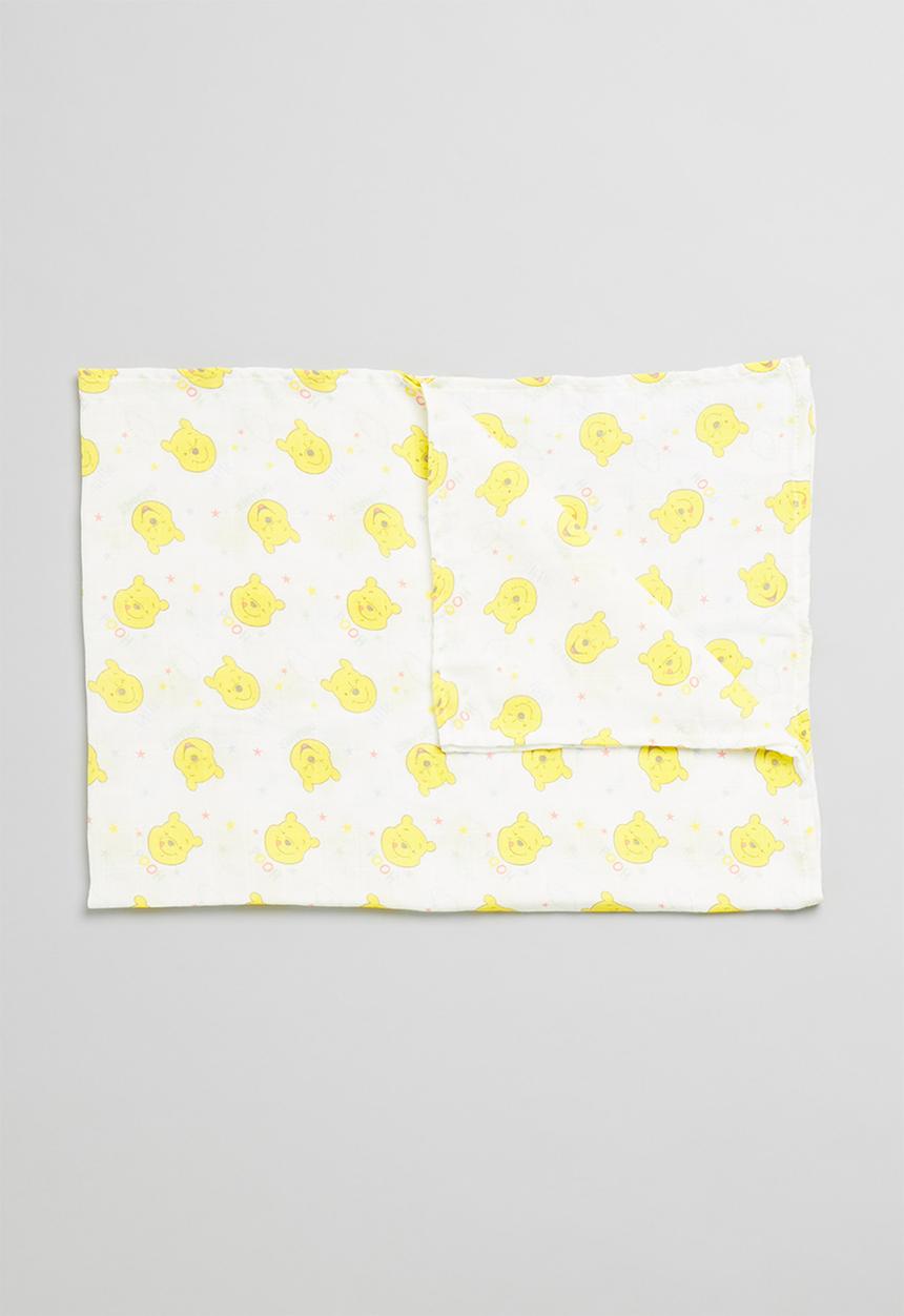 Character Group - Winnie the pooh muslin throw - white