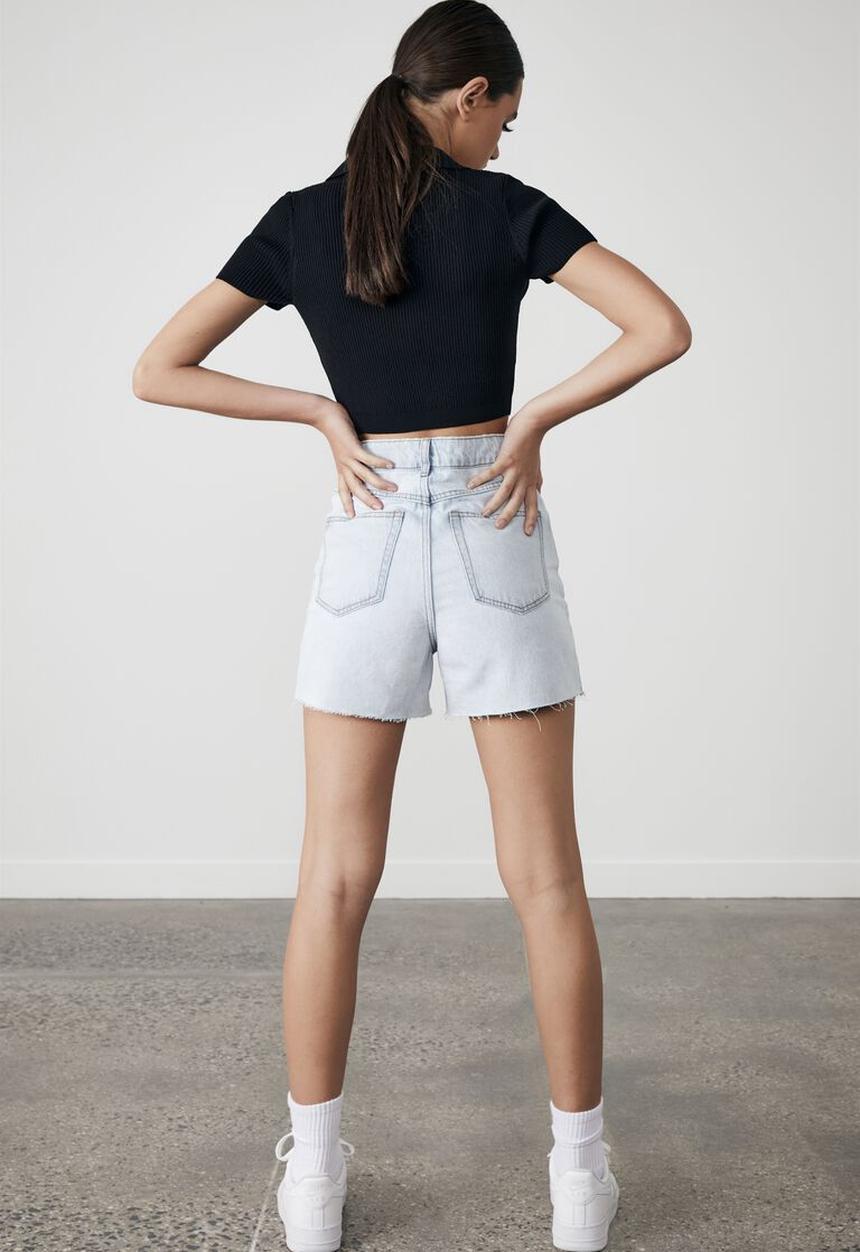 Factorie - Ultra crop short sleeve top - black