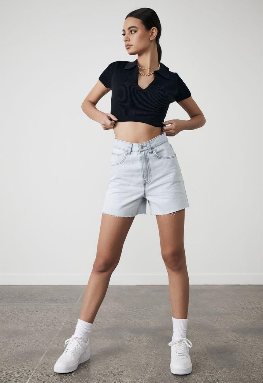 Factorie - Ultra crop short sleeve top - black