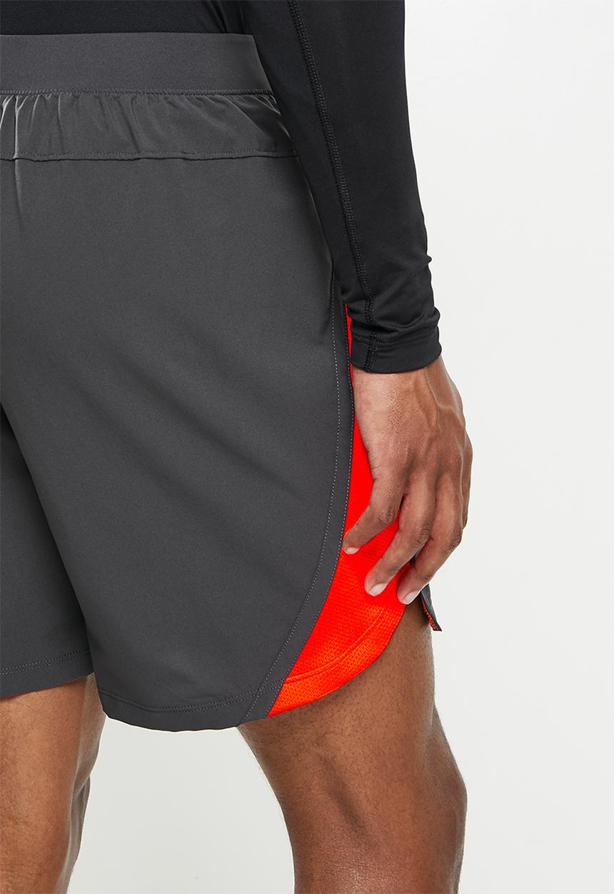 Under Armour - Ua launch sw 7'' short - grey-melange