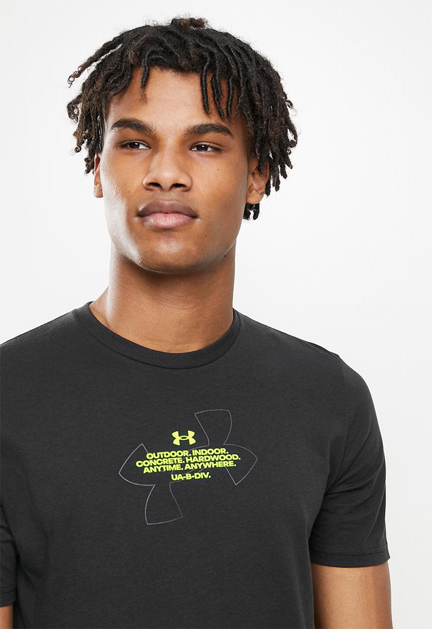 Under Armour - Ua basketball photo short sleeve - black