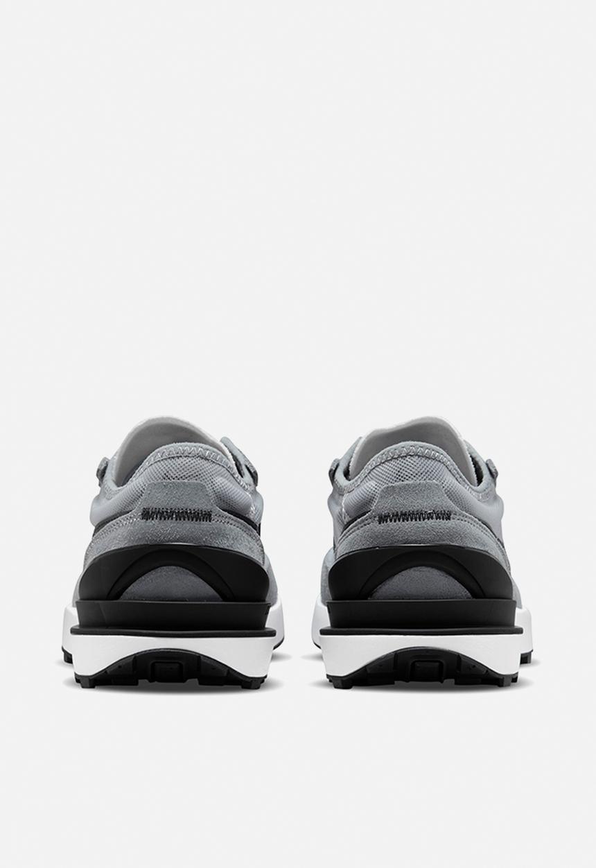 Nike - Nike waffle one - grey & black 
