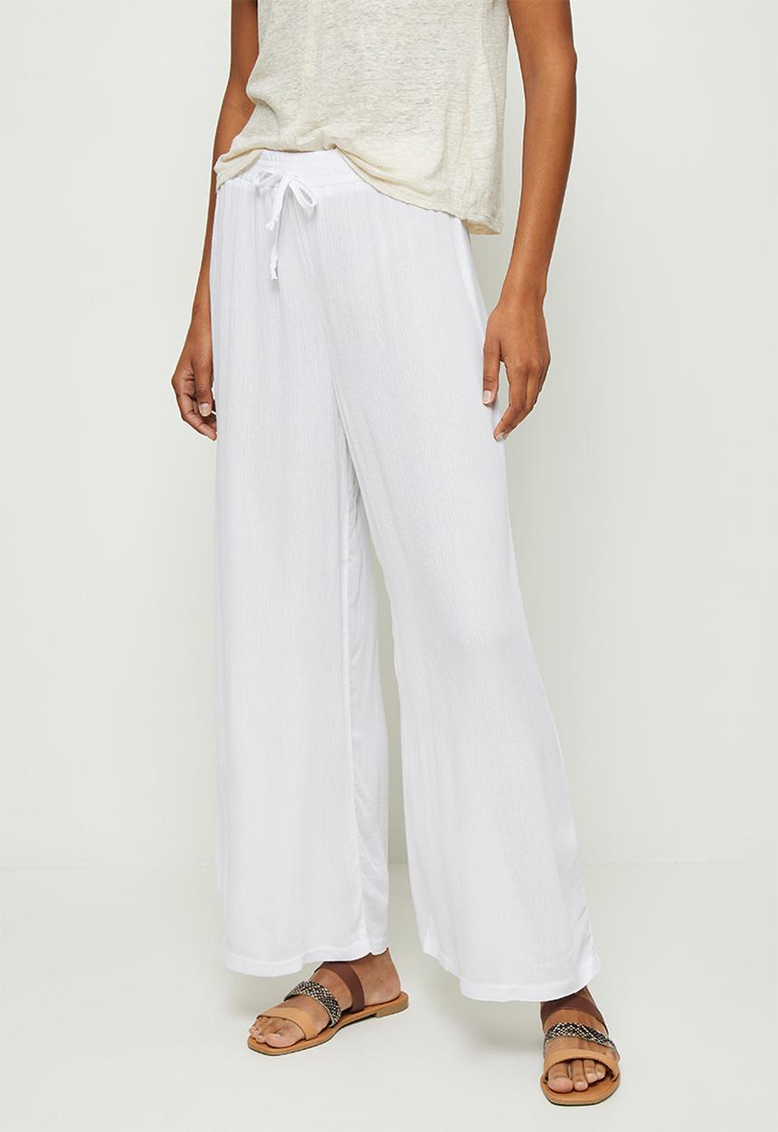 edit - Crinkle slit detail wide leg - white