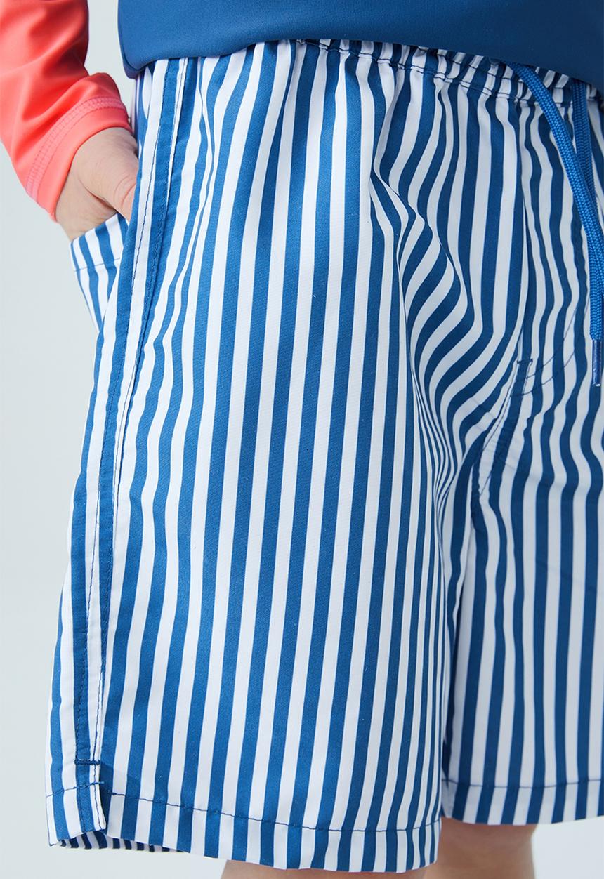 Cotton On - Bailey board short - petty blue/vertical stripe