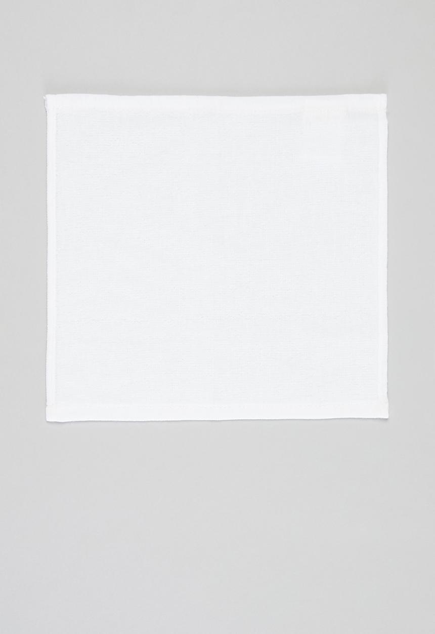 The Character Group (Legacy) - 2 Pack tatty face cloths - white