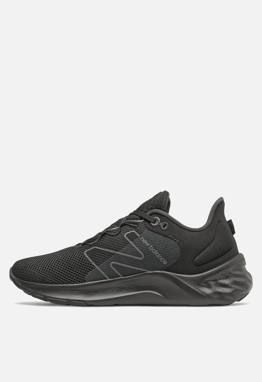 New Balance  - Roav v2 - sportpack - black/black