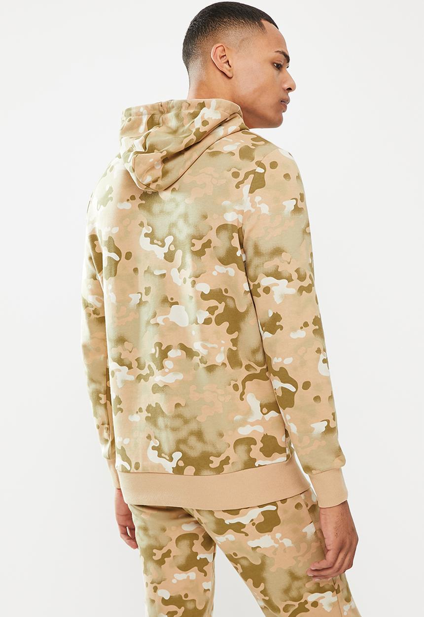 PUMA - Classics graphics camo aop hoodie tr - multi 