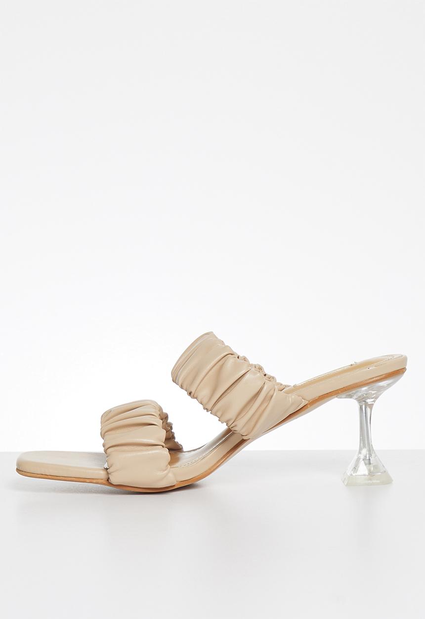 Plum - Questa ruched mule heel - nude