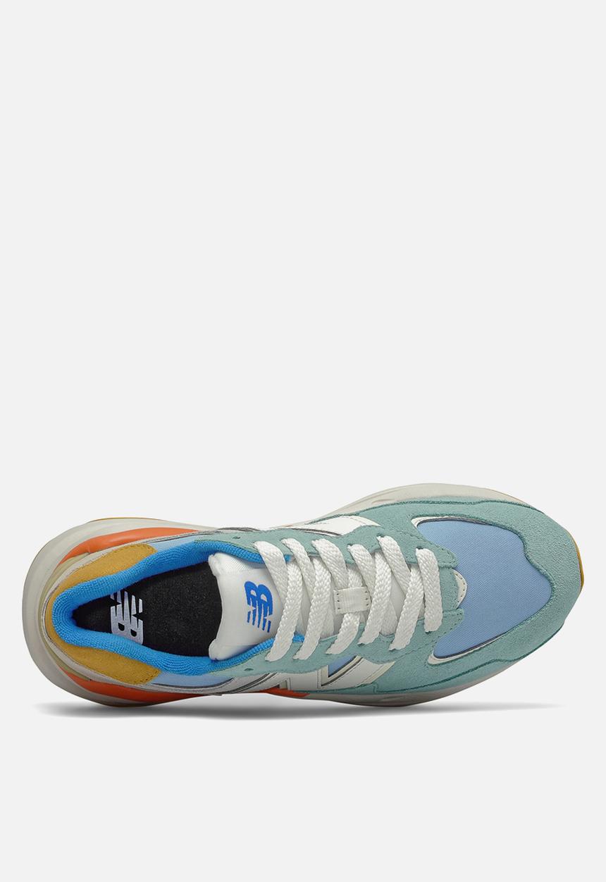 New Balance  - 57/40 v1 - oyster pink with blue chill