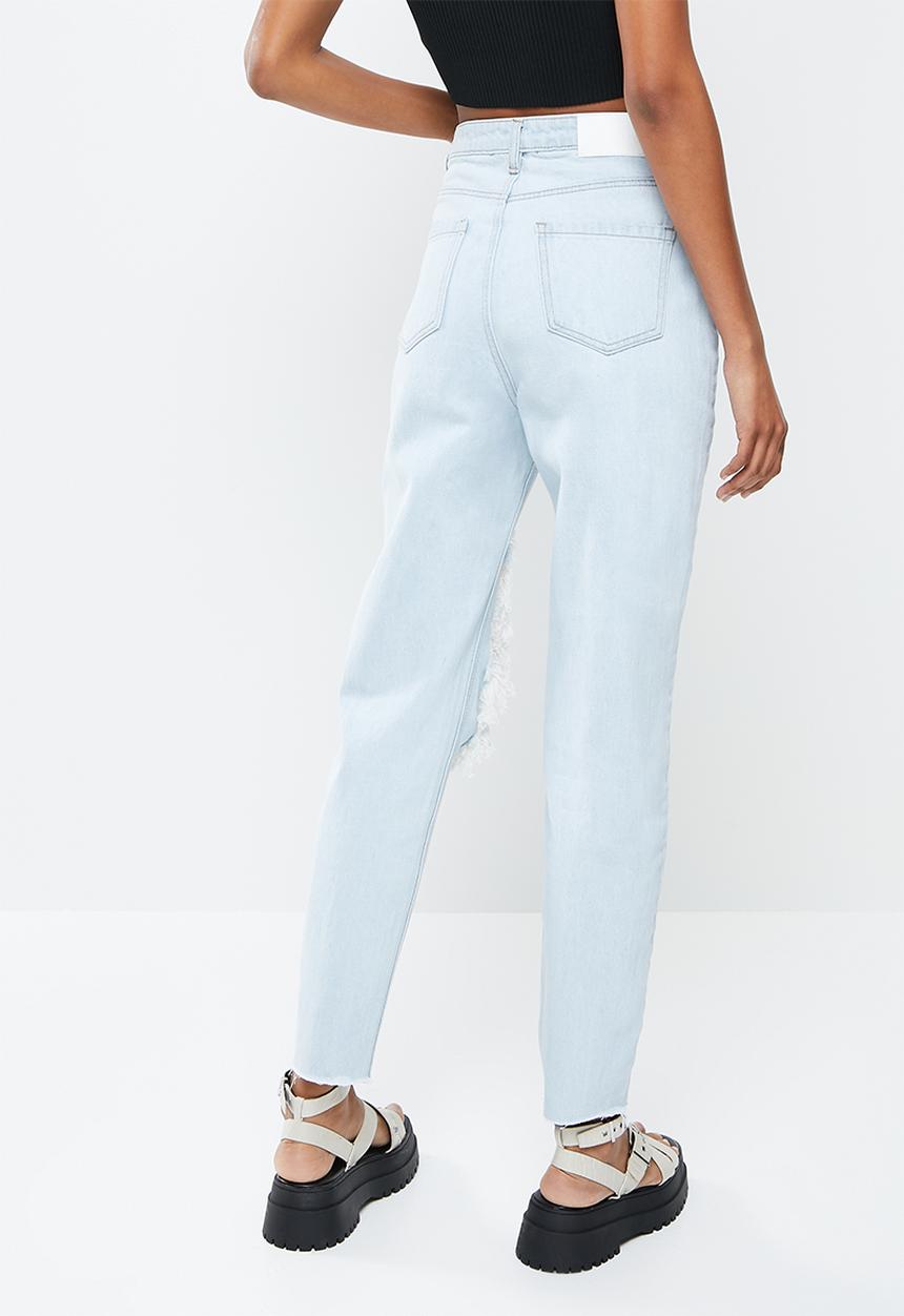 Missguided - Busted knee bleached wash riot mom jean - light blue