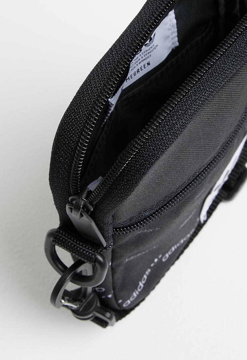 adidas Originals - Monogram festiv - black/white