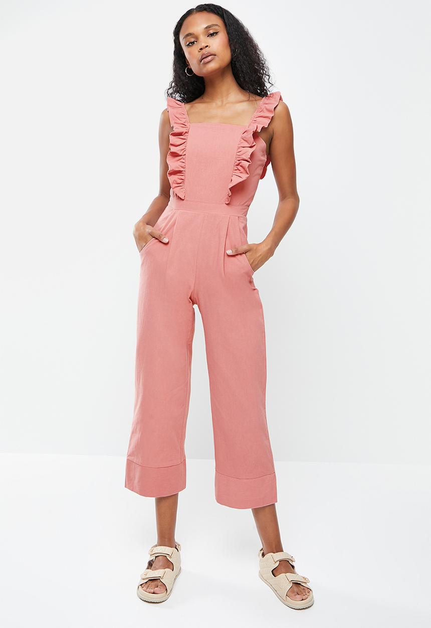 Missguided - Sleeveless frill culotte jumpsuit - pink