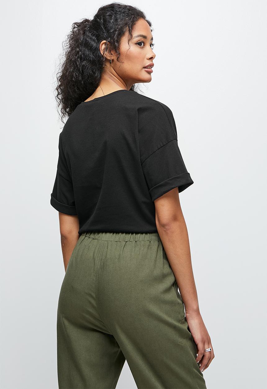 edit - Roll up boxy tee - black