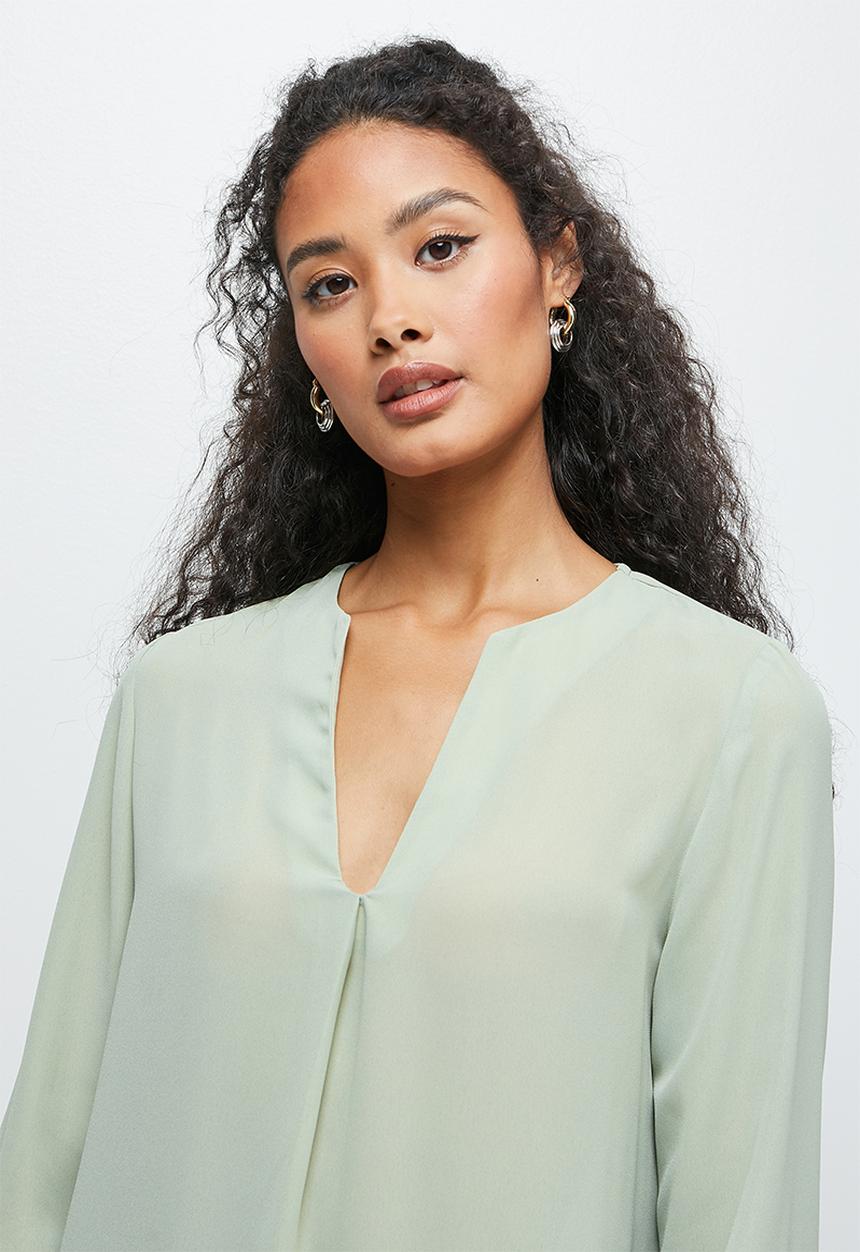 edit - Roll up sleeve notch neck blousee - desert sage