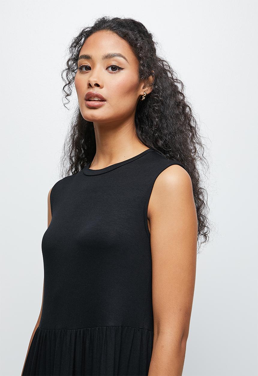 edit - Built up knit tiered maxi dress - black