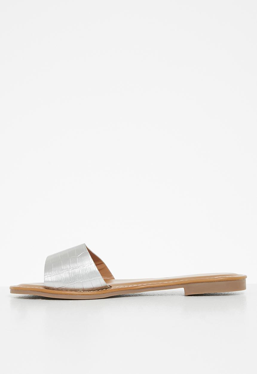 Miss Black - Lowri2 slide - silver