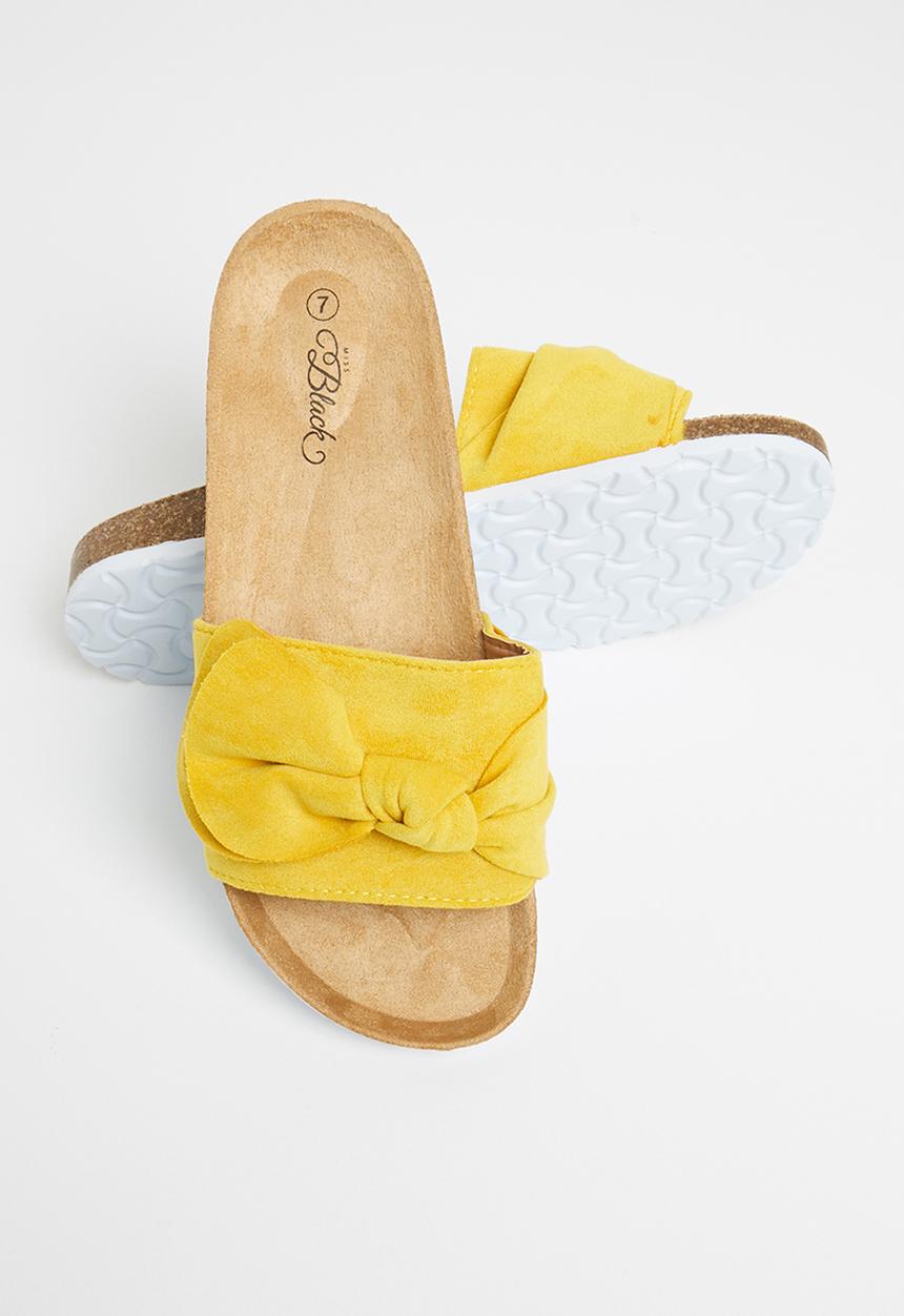 Miss Black - Burq3 slide - yellow