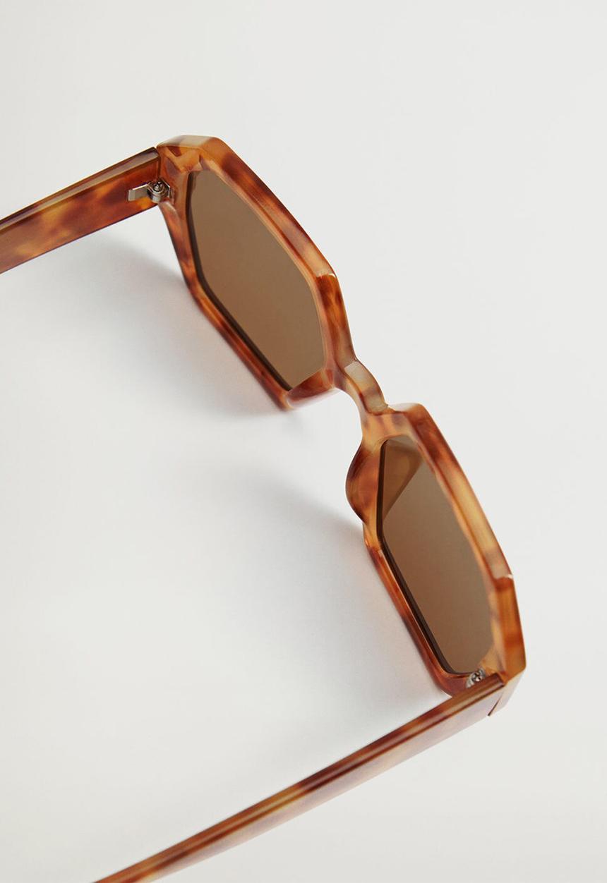 MANGO - Tortoiseshell oversize sunglasses - light chocolate