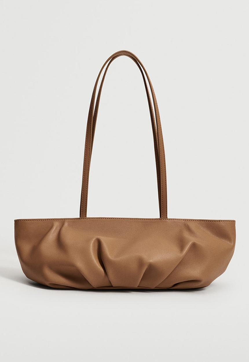 MANGO - Ruched baguette bag - caramel