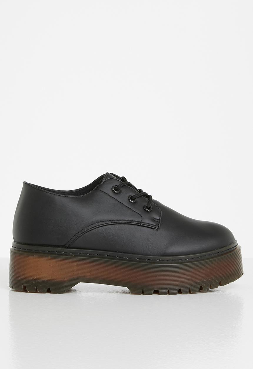 Superbalist - Kate chunky brogue - black