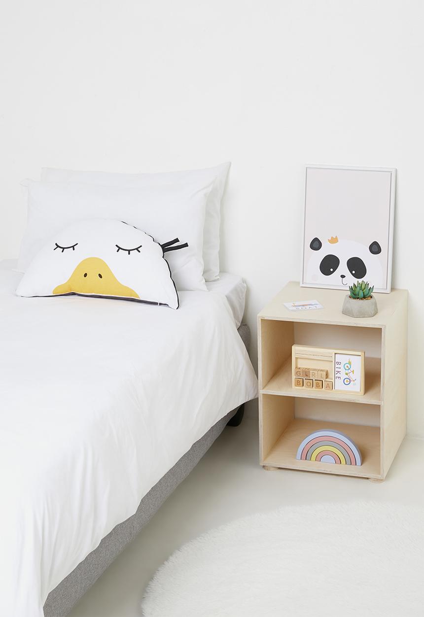 Native Decor - Perry bedside table