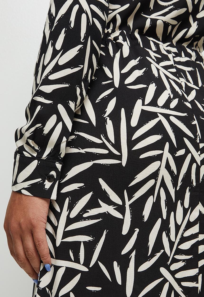 edit - Long sleeve tiered mandarin dress - black & white