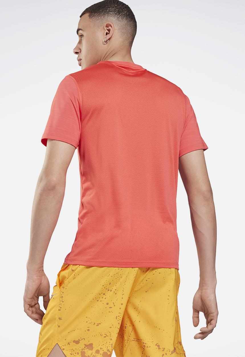 Reebok - Workout Ready Activchill T-Shirt - cherry
