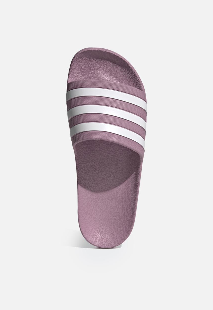 adidas Originals - Adilette aqua - cherry met./ftwr white/cherry met.