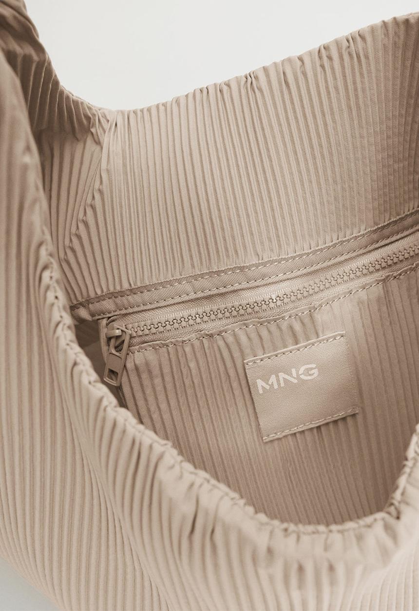 MANGO - Pleated bucket bag - beige