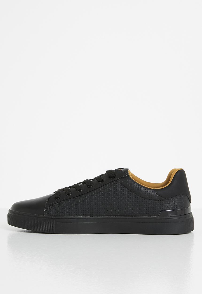 Call It Spring - Greggor - black