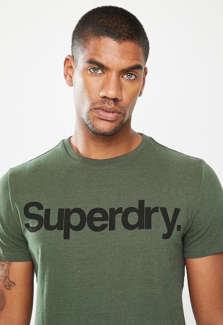 Superdry. - Military graphic tee - olive black feeder