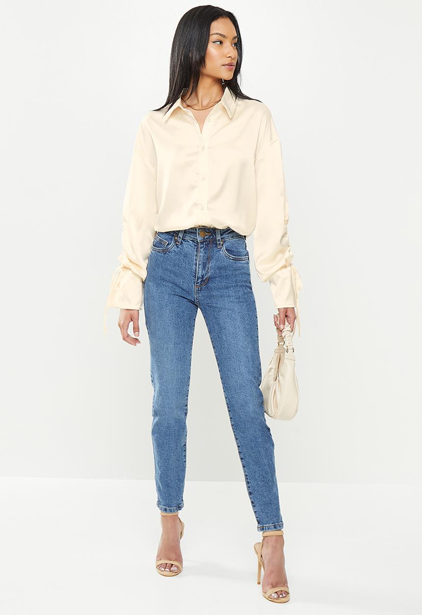 Missguided - Petite ruched sleeve satin ski - hazelnut