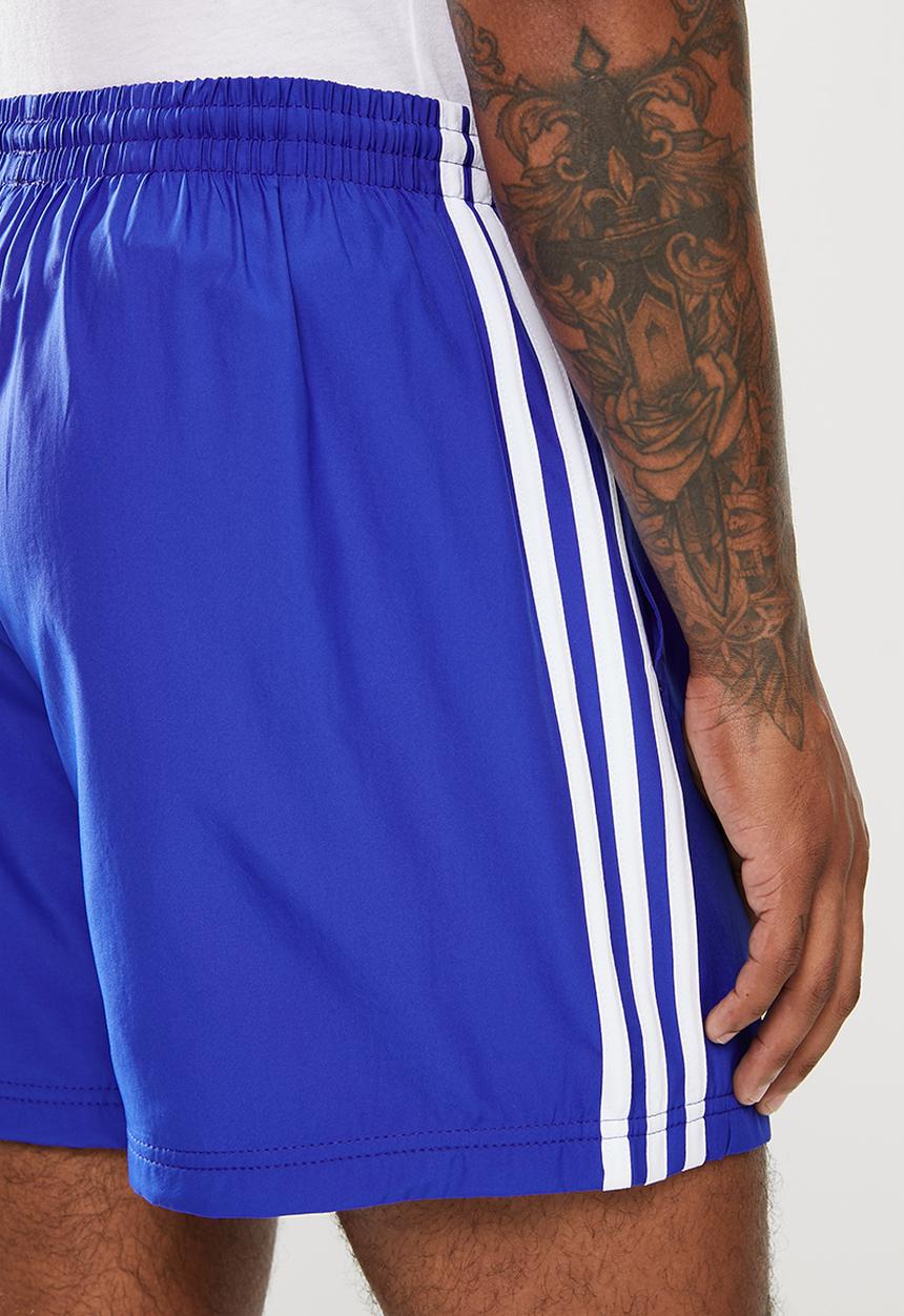 adidas Performance - M 3-stripes Chelsea shorts - bold blue & white