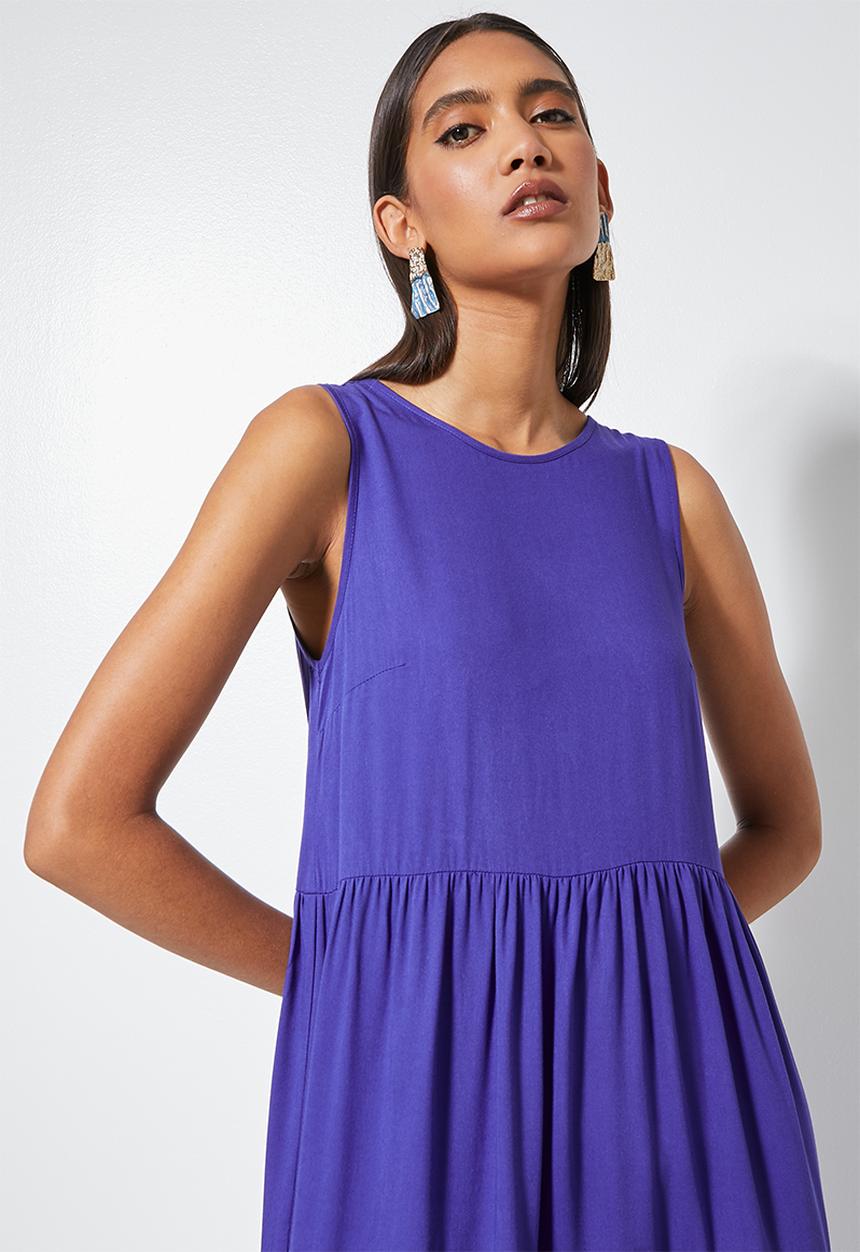 VELVET - Tiered maxi with open back - blue