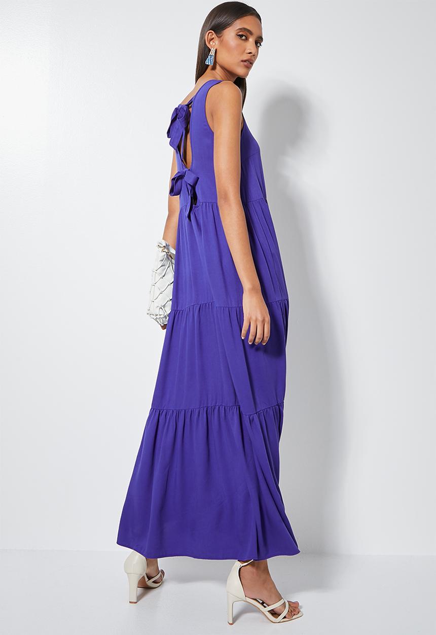 VELVET - Tiered maxi with open back - blue