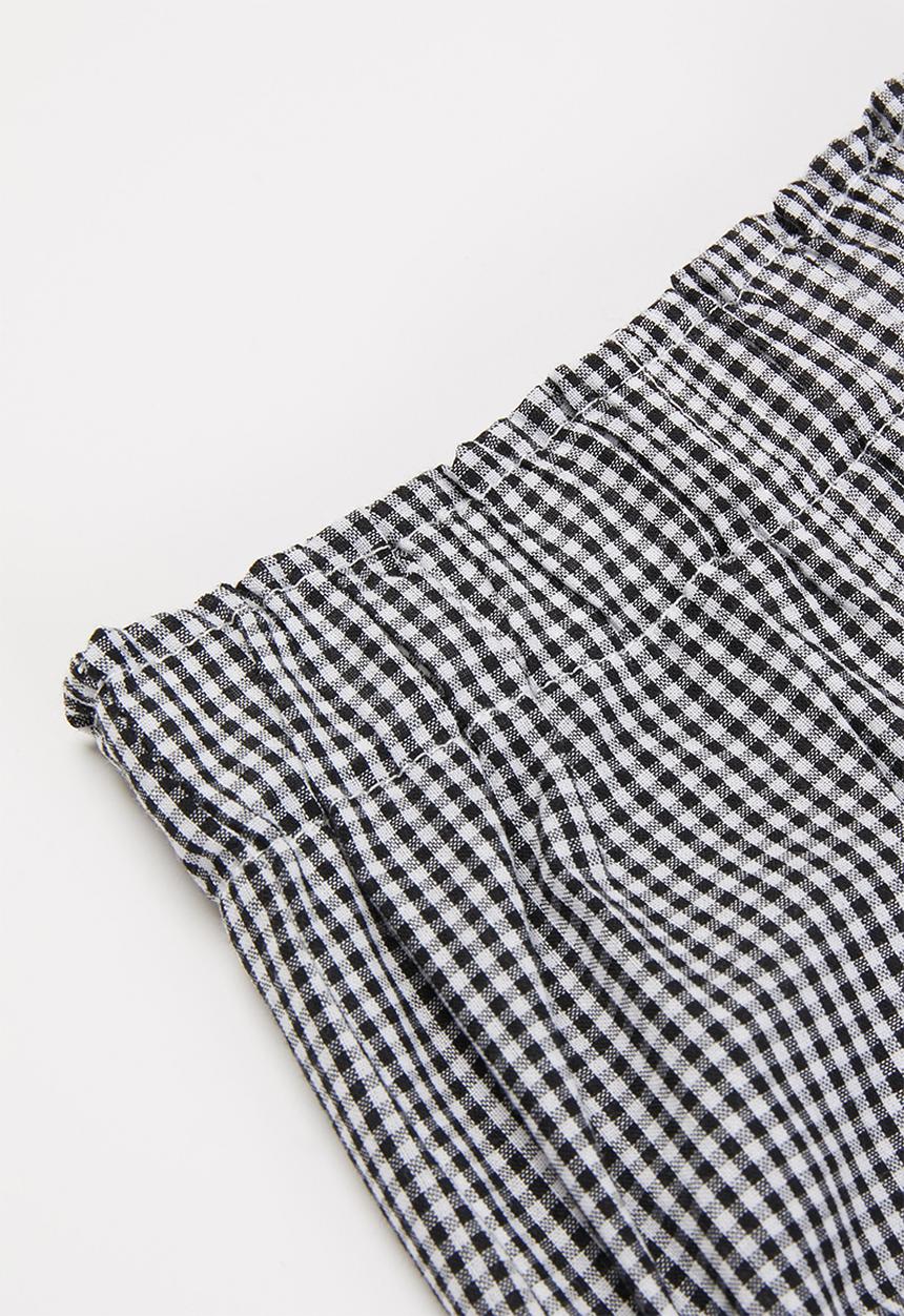 Pop Candy - Baby boys elastic waist shorts - black & white 
