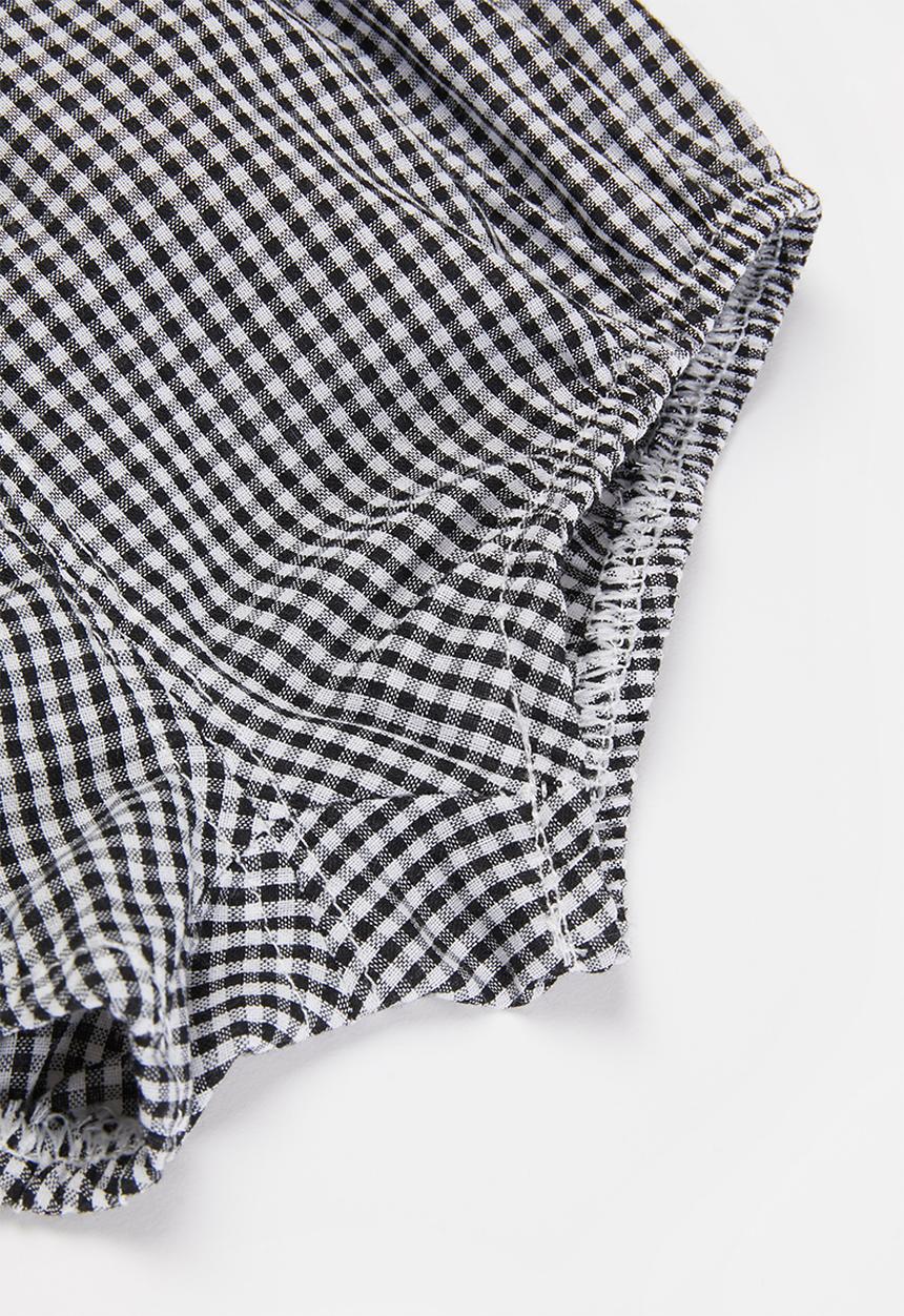 Pop Candy - Baby boys elastic waist shorts - black & white 