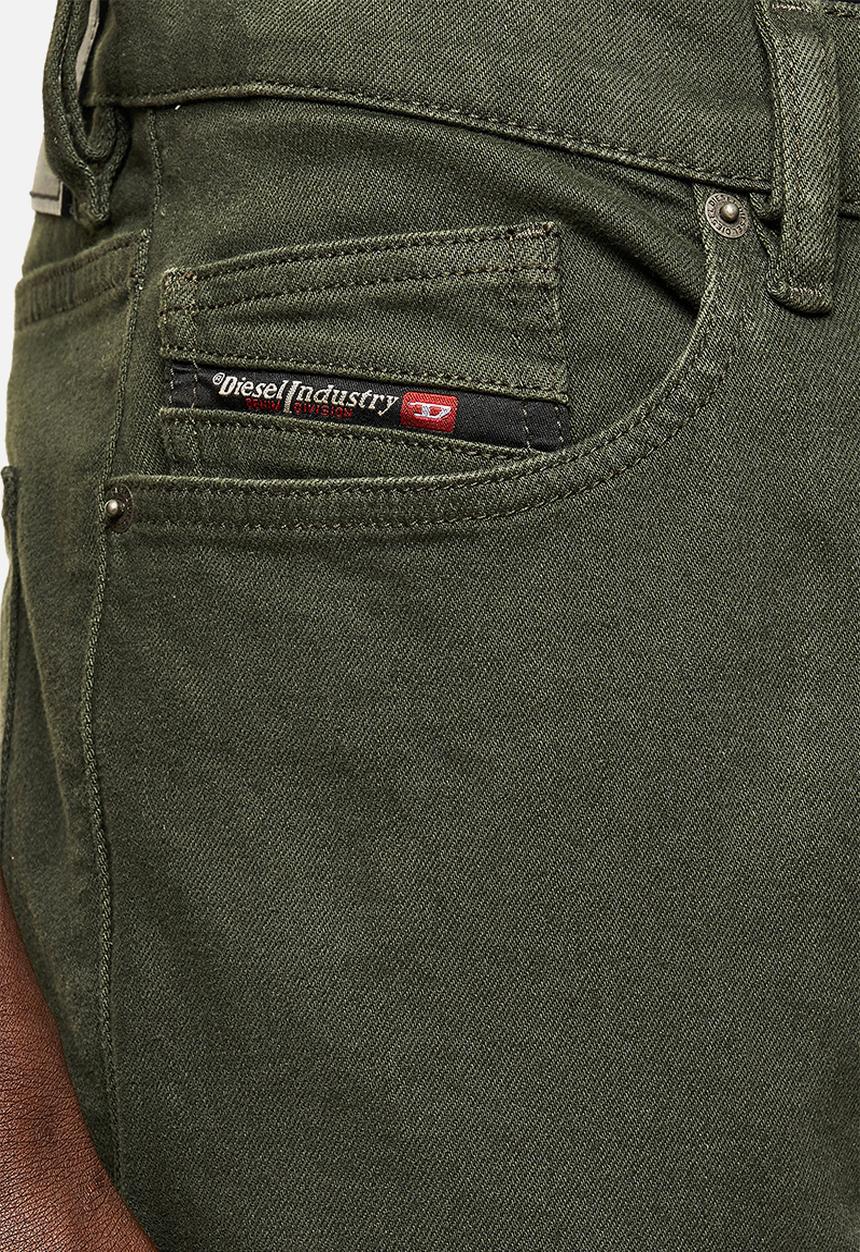 Diesel  - D-luster slim fit jeans - military green 