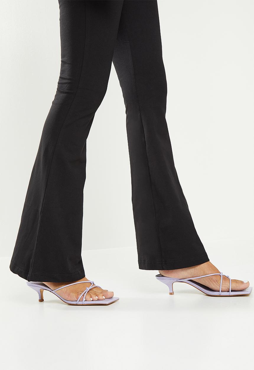 Missguided - Cross waistband jersey flare trousers - black