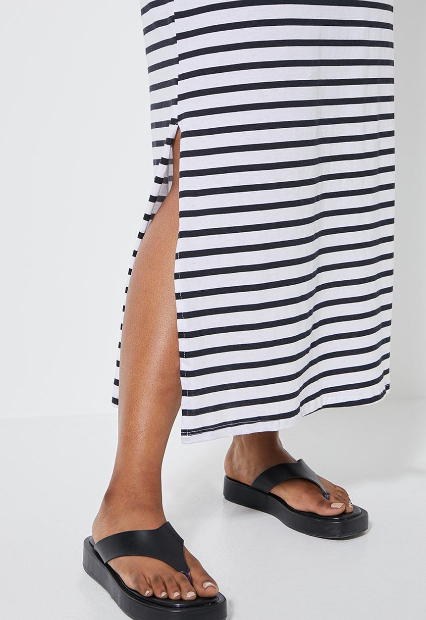 Superbalist - Shoulder pad column dress - white & black 