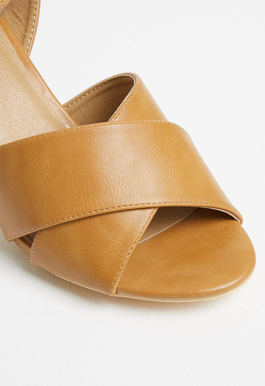 Madison® - Bethany ankle strap block heel - tan