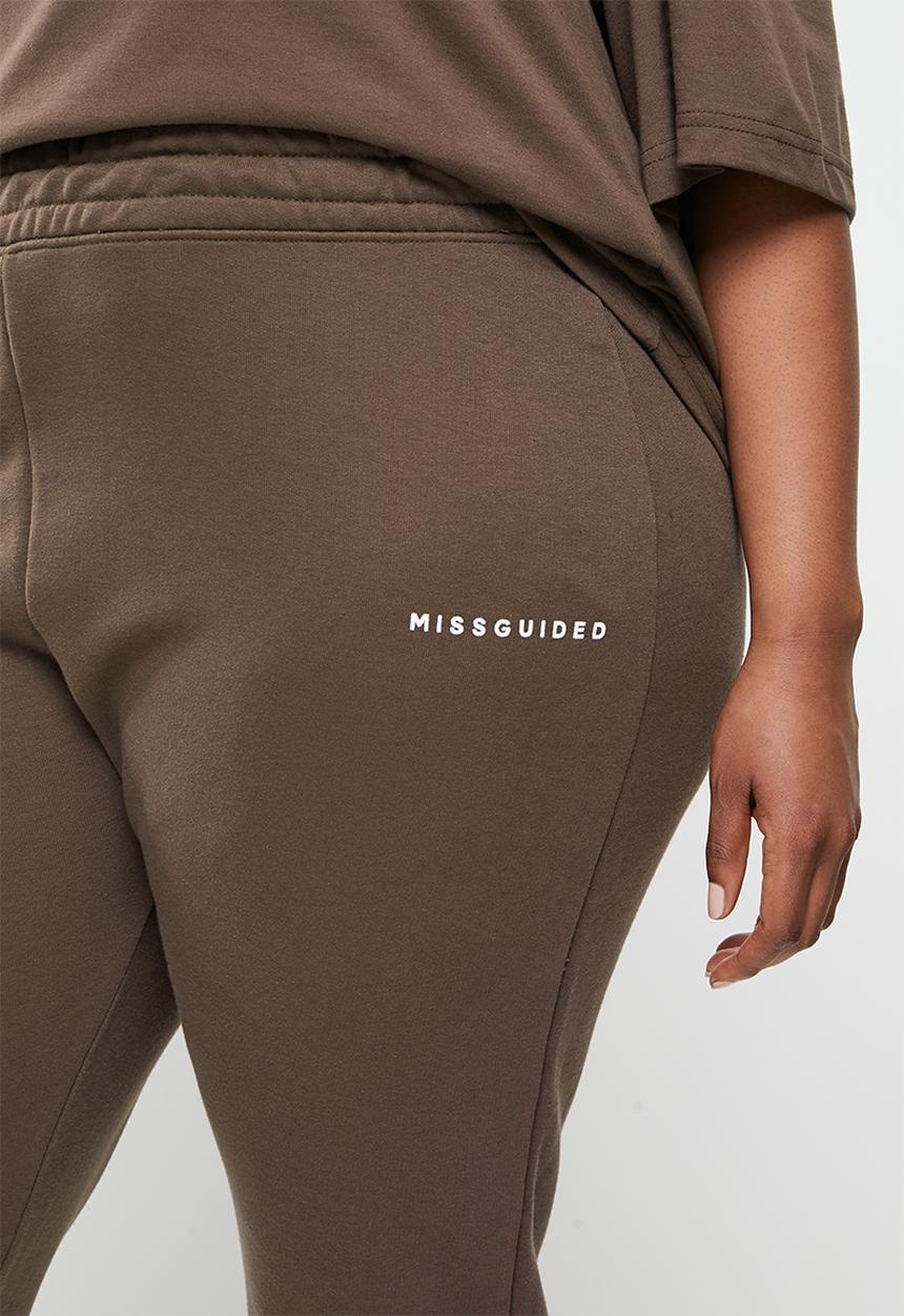 Missguided - Plus size missguided tee and jogger set - chocolate