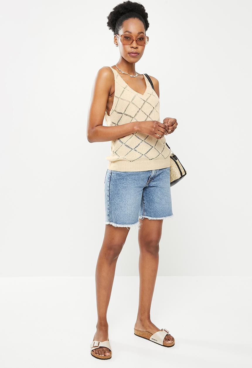 dailyfriday - Low v-neck cami - beige