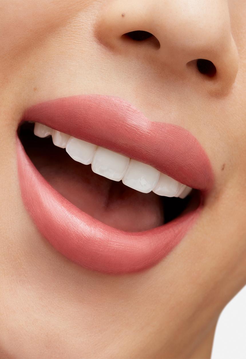 MAC - Aute Cuture Starring Rosalía Lipstick - Achiote