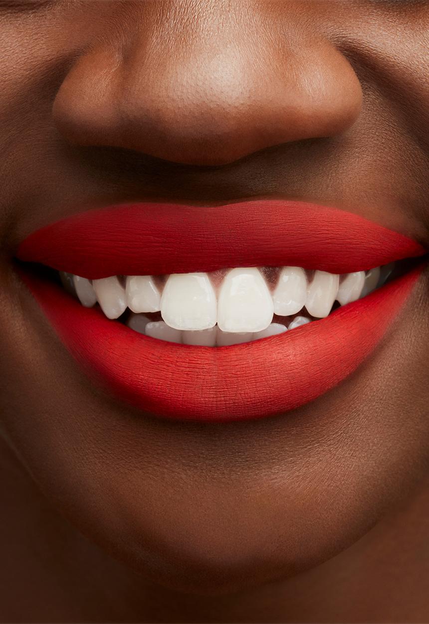 MAC - Aute Cuture Starring Rosalía Retro Matte Lip Colour - Spicy Pimentón