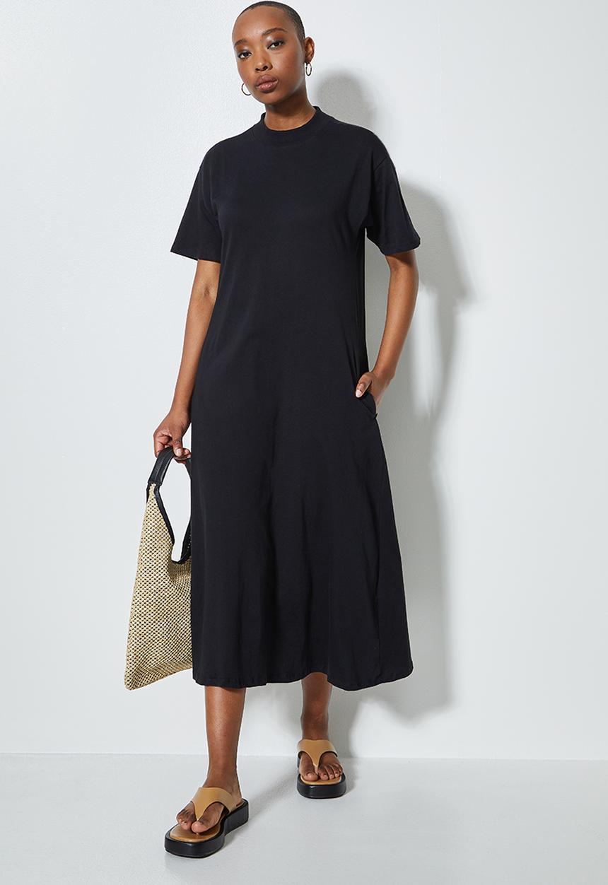Superbalist - Trapeze T-shirt dress - black