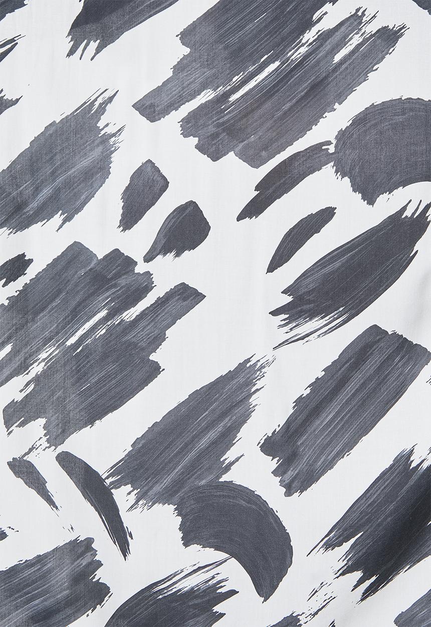 Superbalist - Regular fit viscose pattern resort short sleeve shirt - black & white 