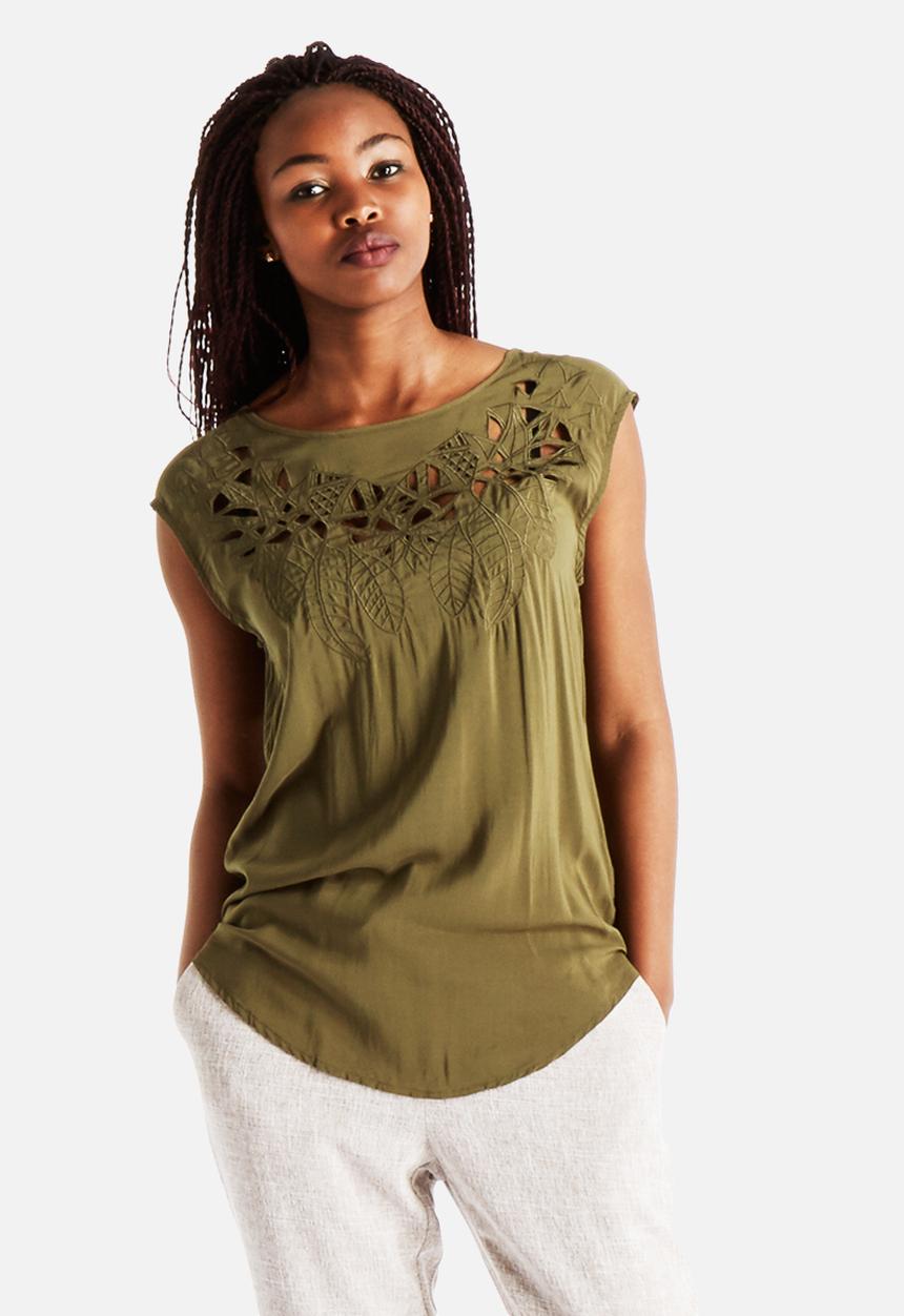 Vero Moda - Cutout Top